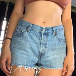 501 mid rise shorts